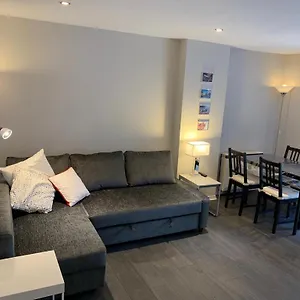  Apartment Lovely Ground Floor In Great Location At The Shore, United Kingdom